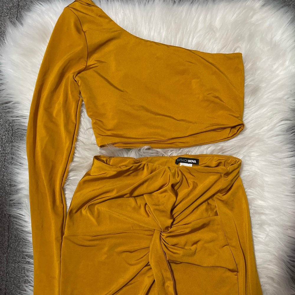 Fashionova 2 piece set